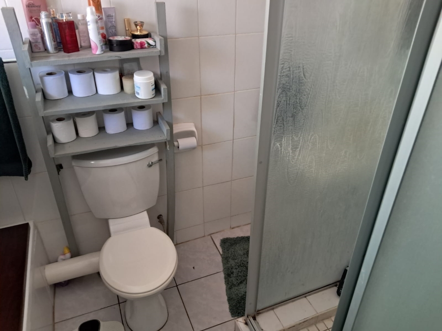 3 Bedroom Property for Sale in Safari Gardens North West